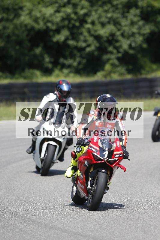 /27 12.06.2025 Ducati Schweiz Trackday Warmup  ADR/gruen-vert/1